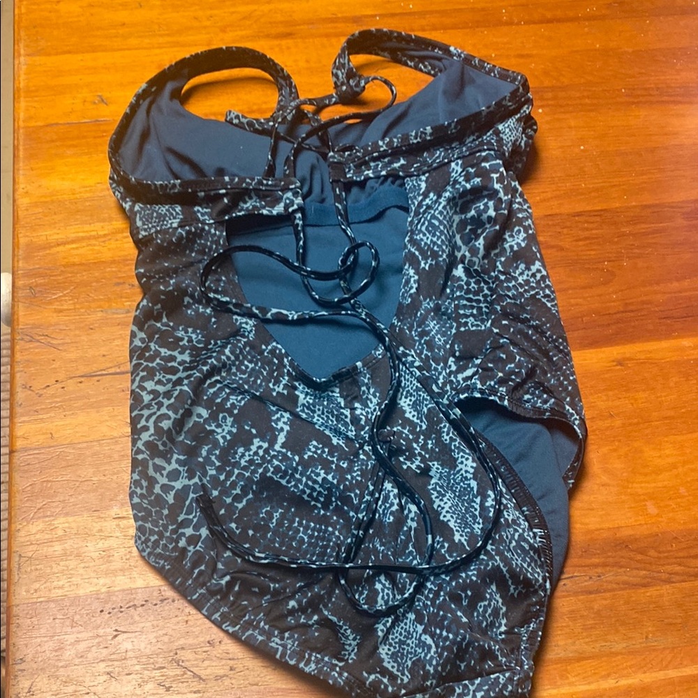 All in Motion Teal and Black Snakeskin Patterned One Piece - Picture 2 of 3